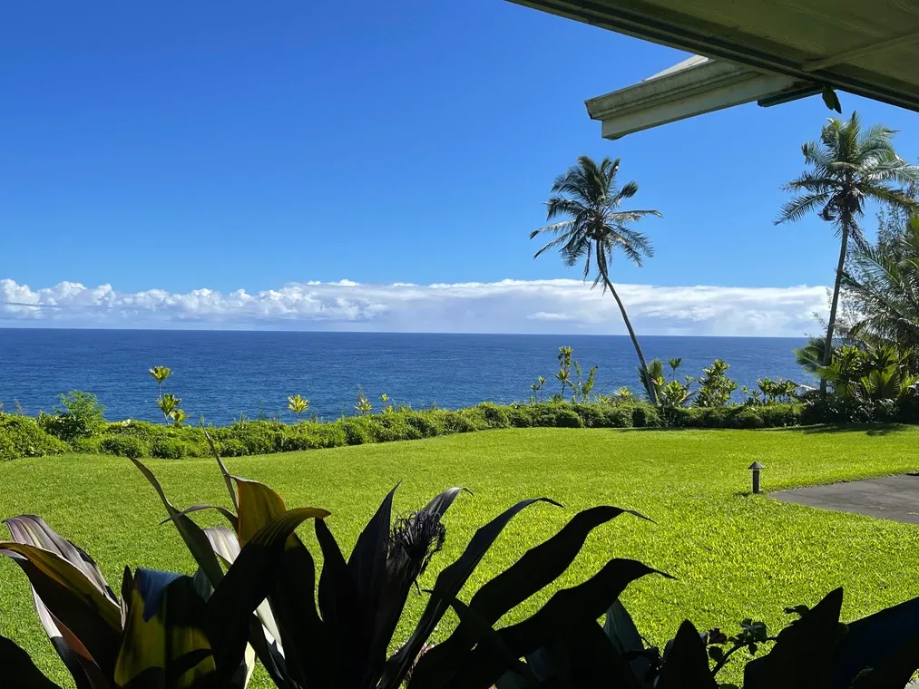 Cliffs House - Lanai
